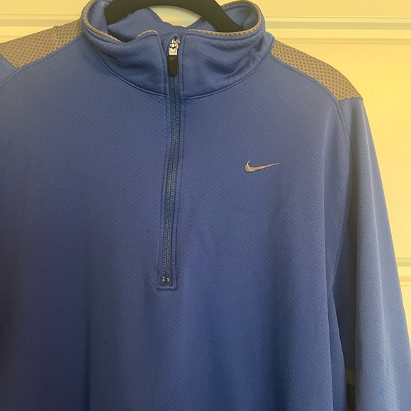 2 Men’s Size Medium Athletic Long Sleeve sweatshirts. Nike and XPBX. FREE SHIP - Picture 12 of 12